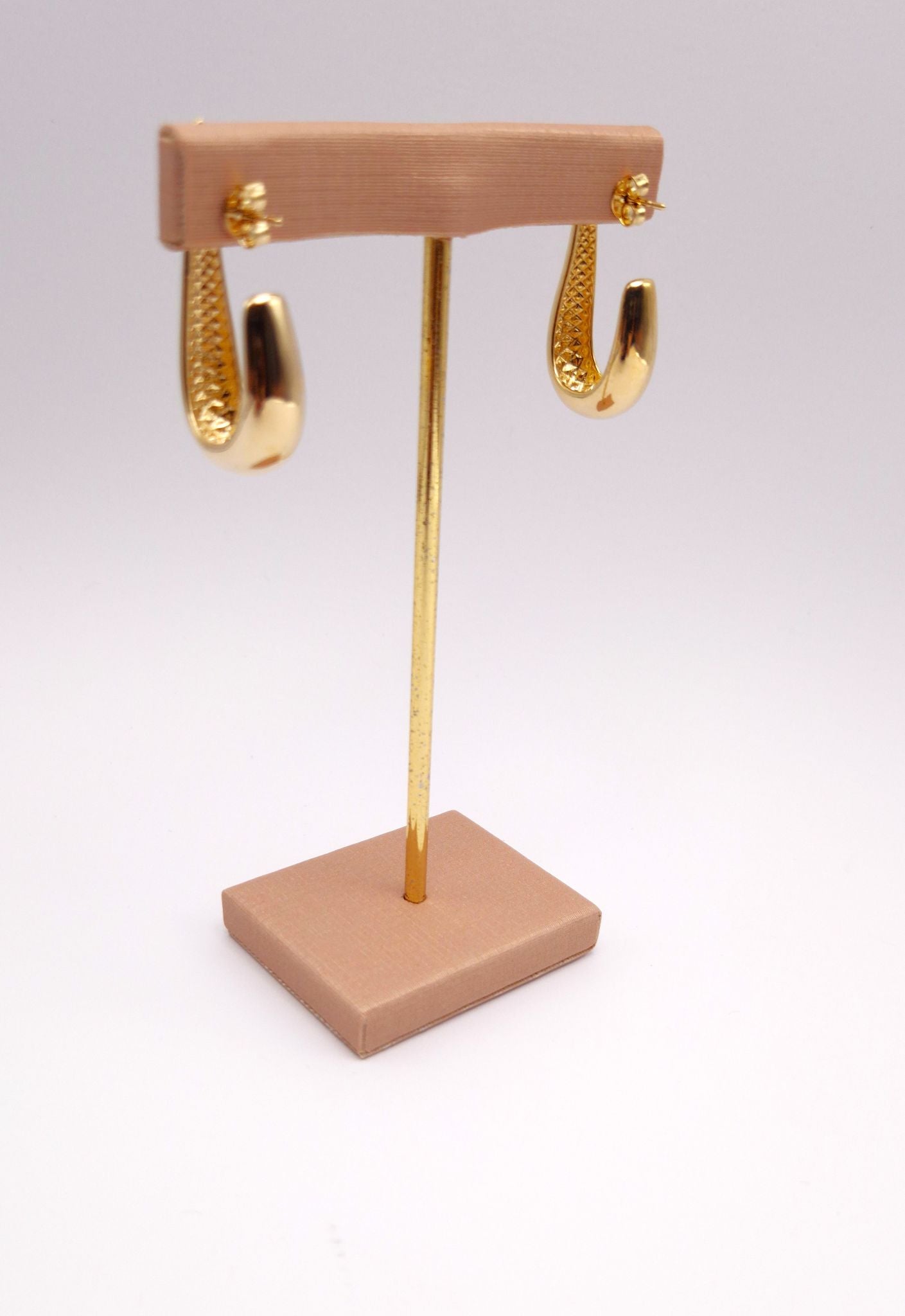 Brinco alongado folheado a ouro Juliana