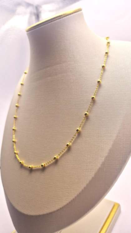 Colar folheado a ouro com esferas - Colares