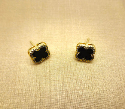 Brinco Trevo  tipo Cartier  quatro folhas