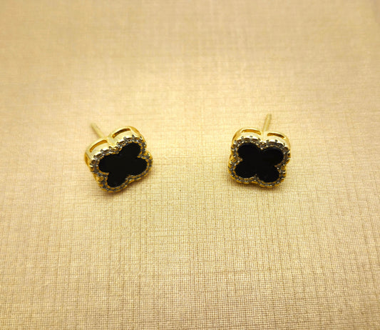 Brinco Trevo  tipo Cartier  quatro folhas