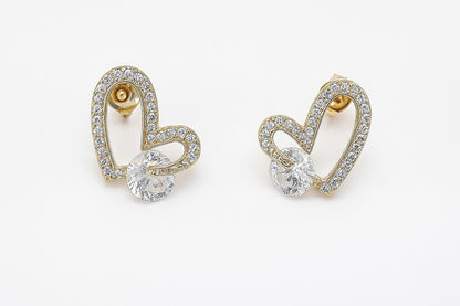 Brinco Folhado a Ouro 18K com Zircônias coração de amor