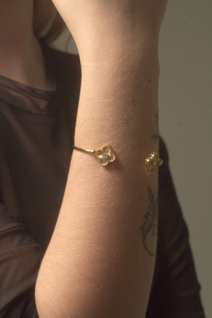 Bracelete Trevo Dourado
