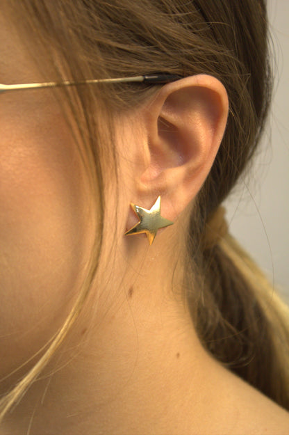 Brinco Estrela Dourada Folheado a Ouro Andrea