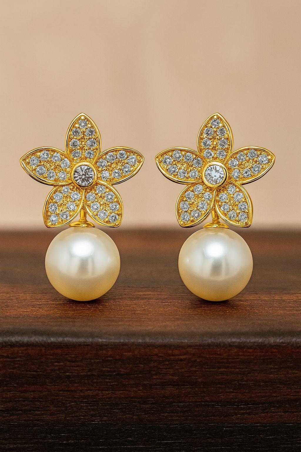 Brinco cinco pétalas